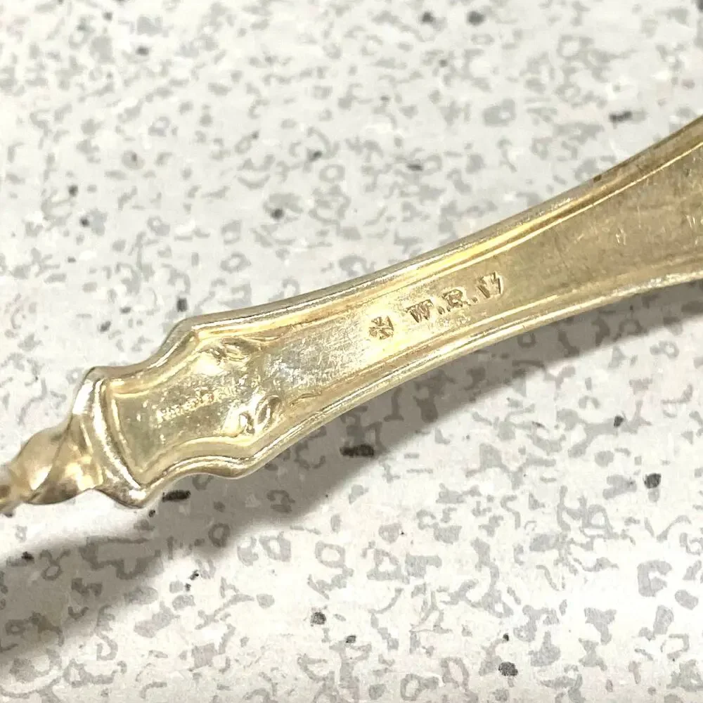 Antique Oneida Silver Twisted Handle Butter Knife Spreader Irving Garland 1916